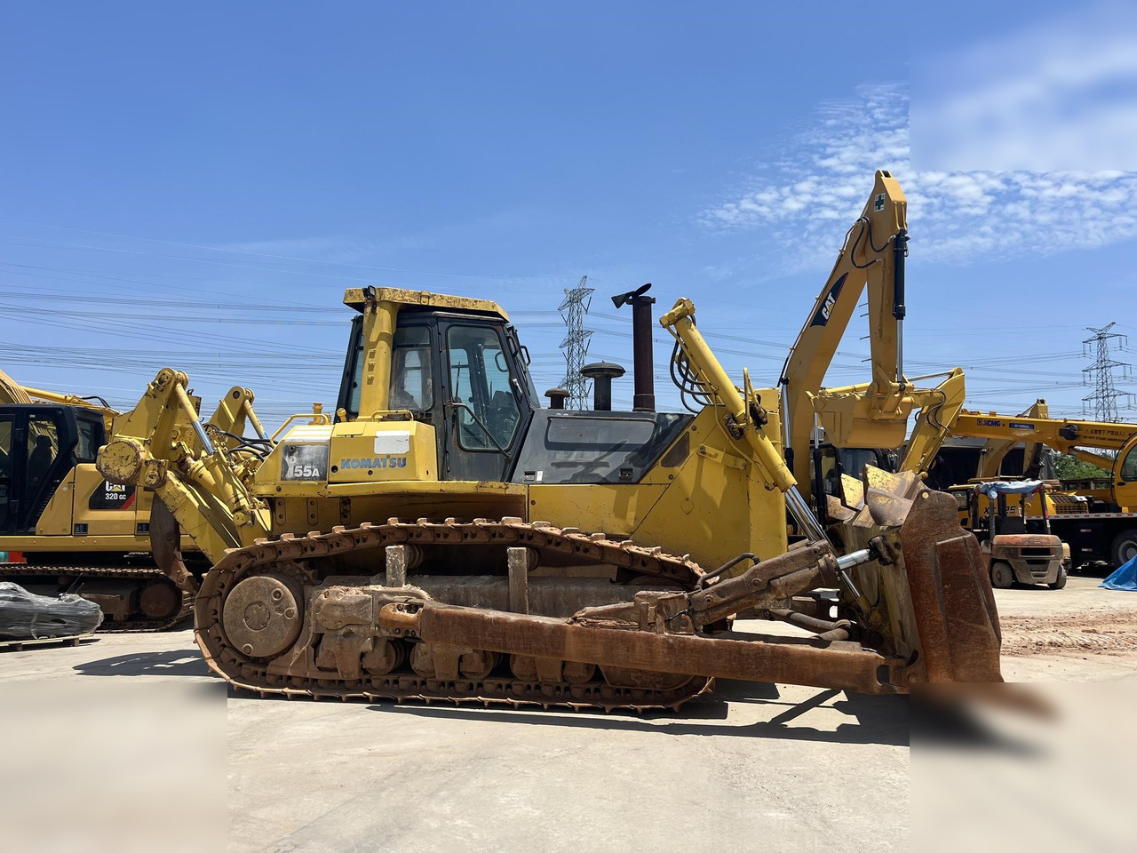 KOMATSU D155A-5 - Buldožer: slika 1 KOMATSU D155A-5 - Buldožer: slika 1