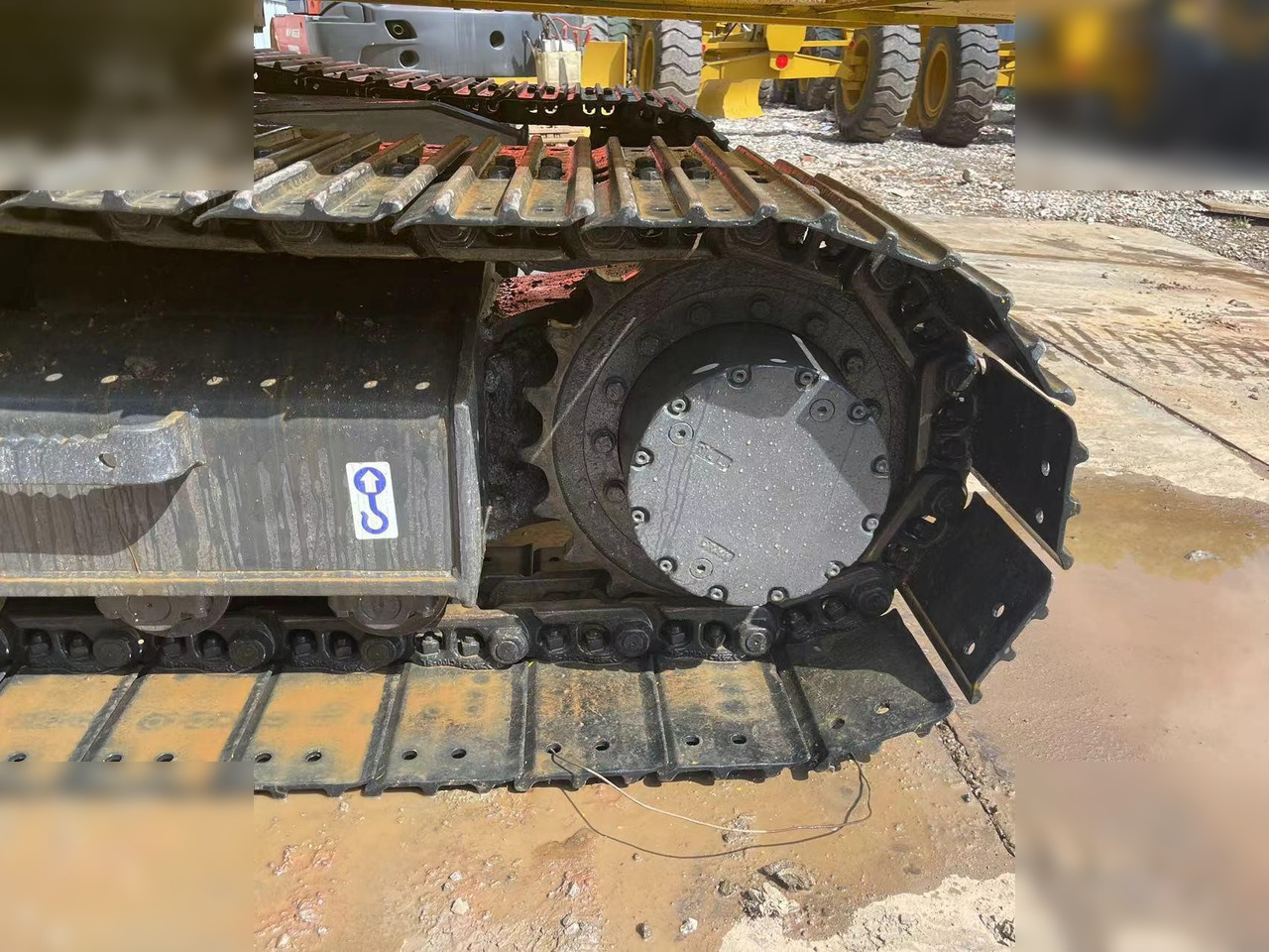 KOMATSU PC120-8 - Bager goseničar: slika 5 KOMATSU PC120-8 - Bager goseničar: slika 5