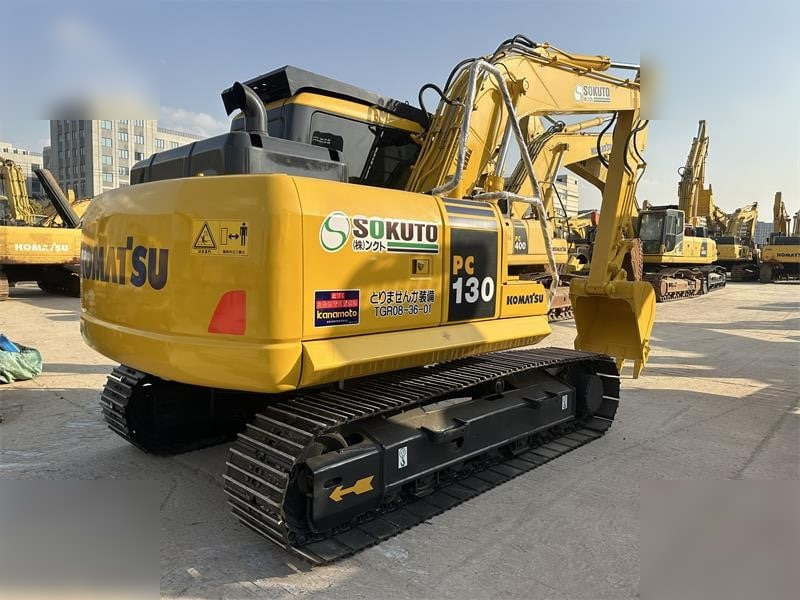 KOMATSU PC130-7 - Bager goseničar: slika 2 KOMATSU PC130-7 - Bager goseničar: slika 2