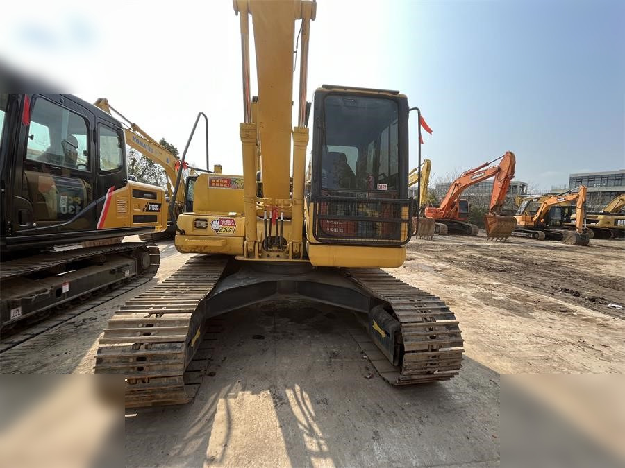 KOMATSU PC130-7 - Bager goseničar: slika 3 KOMATSU PC130-7 - Bager goseničar: slika 3