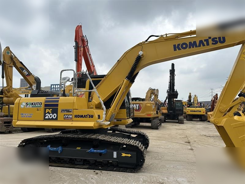 KOMATSU PC200-8 - Bager goseničar: slika 5 KOMATSU PC200-8 - Bager goseničar: slika 5