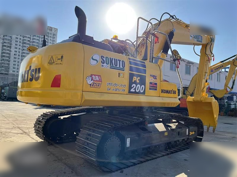 KOMATSU PC200-8N1 - Bager goseničar: slika 2 KOMATSU PC200-8N1 - Bager goseničar: slika 2