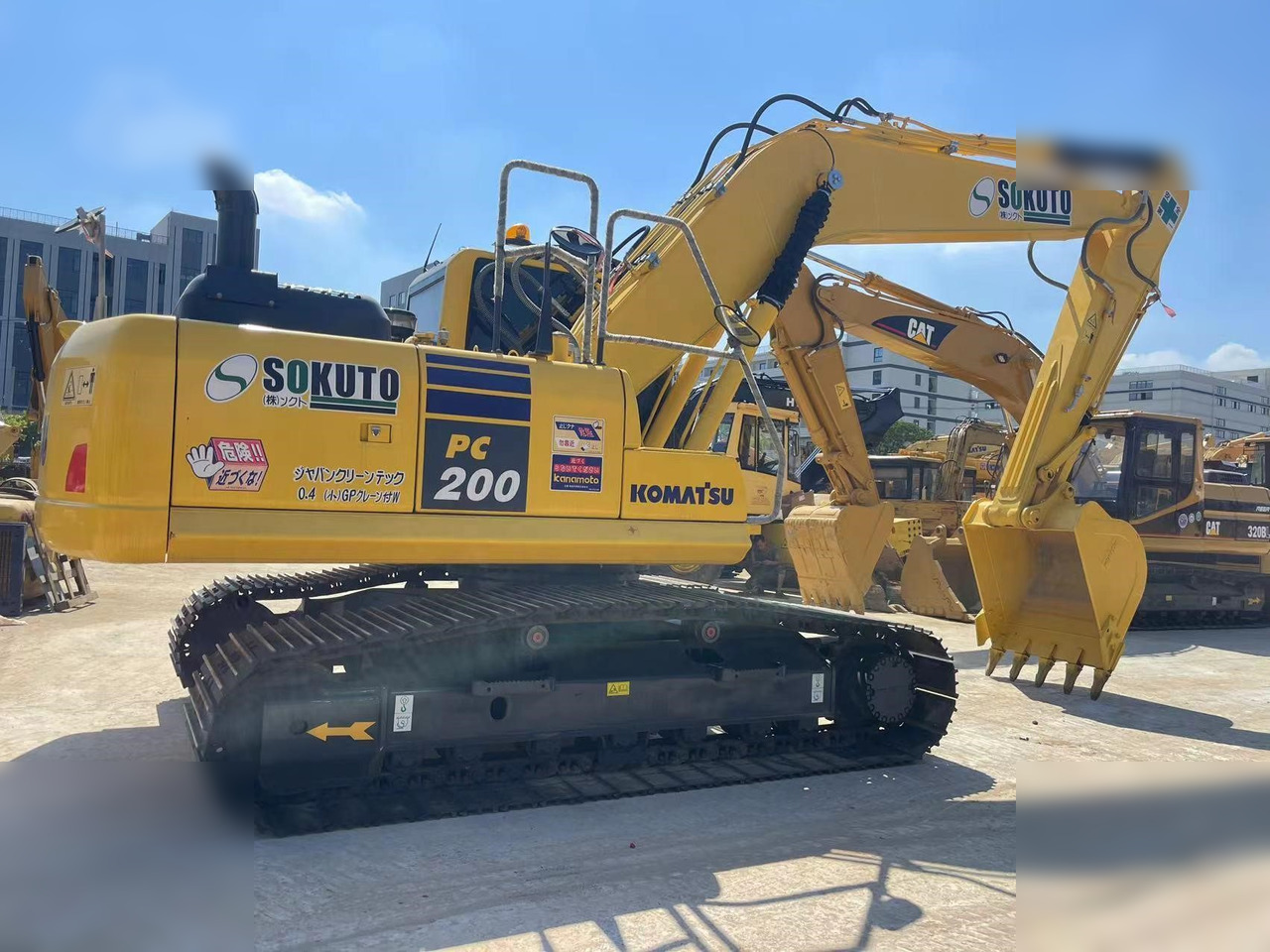 KOMATSU PC200-8N1 - Bager goseničar: slika 4 KOMATSU PC200-8N1 - Bager goseničar: slika 4