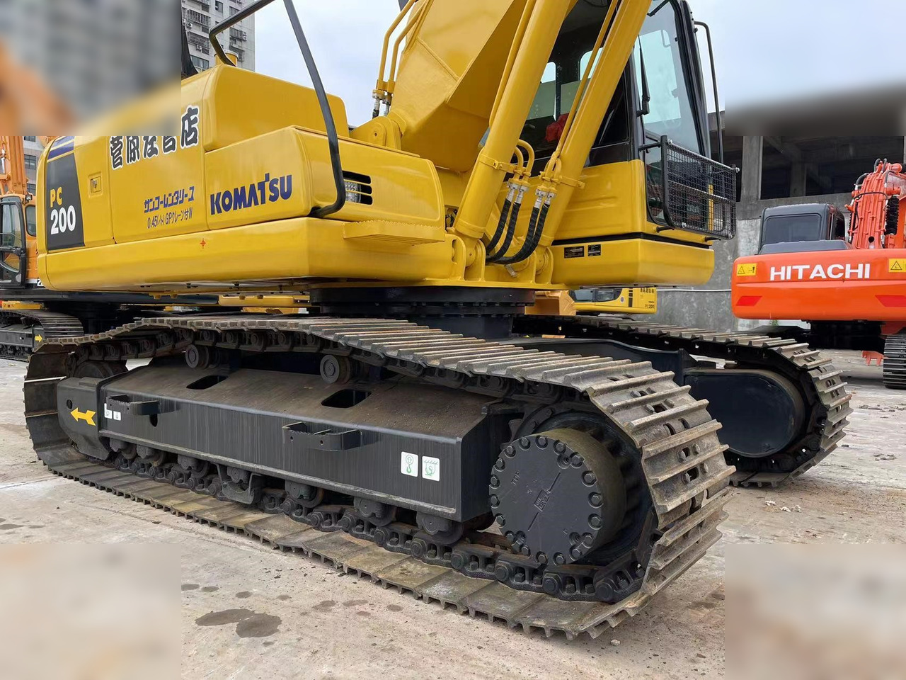 KOMATSU PC200-8N1 - Bager goseničar: slika 4 KOMATSU PC200-8N1 - Bager goseničar: slika 4