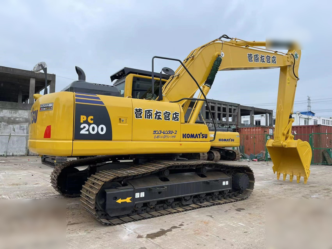 KOMATSU PC200-8N1 - Bager goseničar: slika 1 KOMATSU PC200-8N1 - Bager goseničar: slika 1