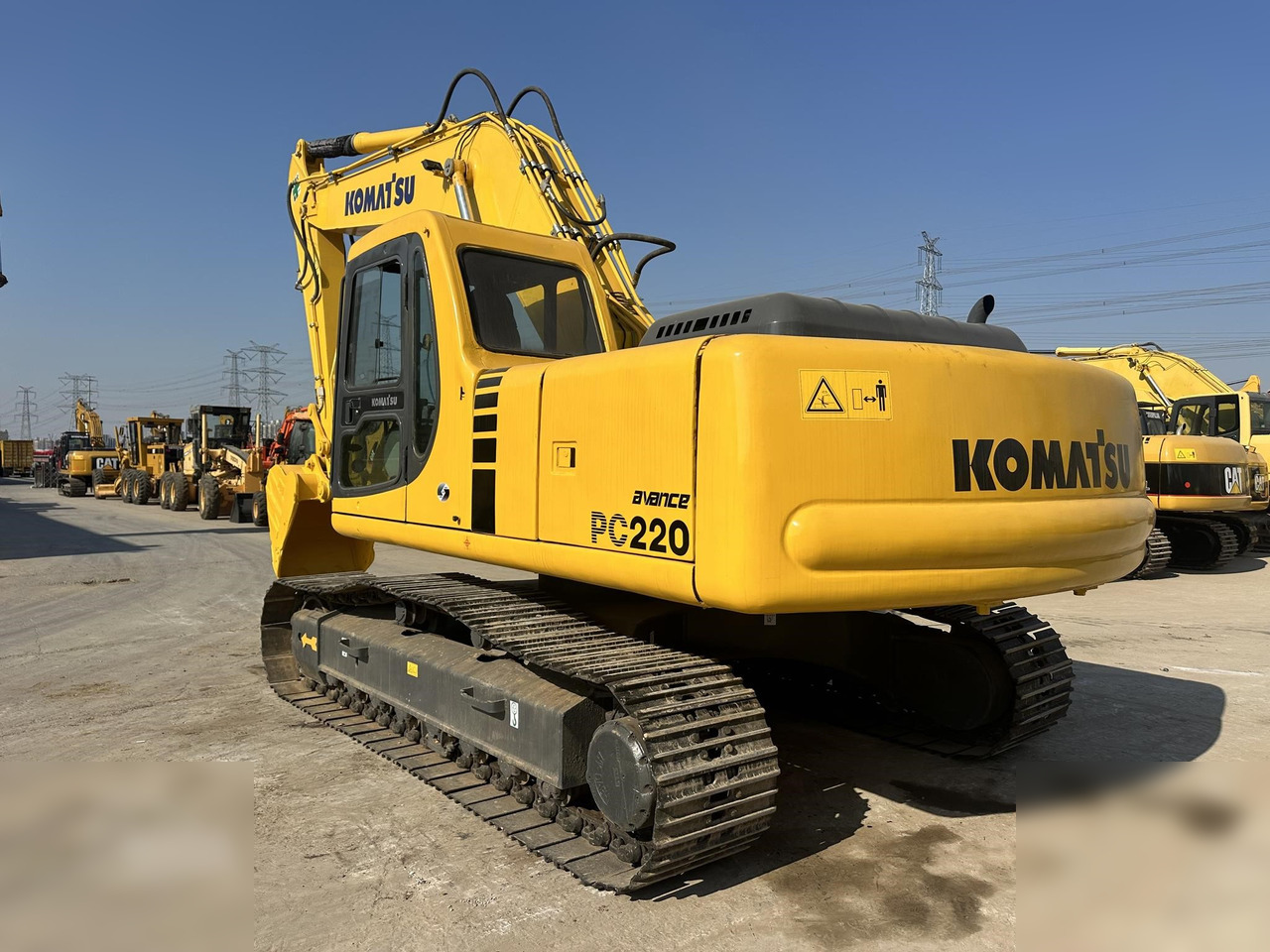 KOMATSU PC220-6 - Bager goseničar: slika 3 KOMATSU PC220-6 - Bager goseničar: slika 3