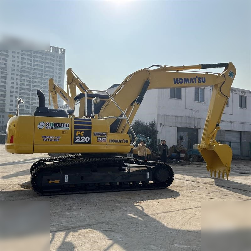 KOMATSU PC220-8 - Bager goseničar: slika 2 KOMATSU PC220-8 - Bager goseničar: slika 2