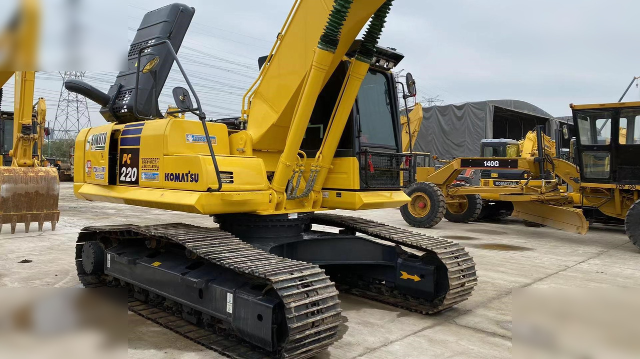 KOMATSU PC220-8 - Bager goseničar: slika 4 KOMATSU PC220-8 - Bager goseničar: slika 4