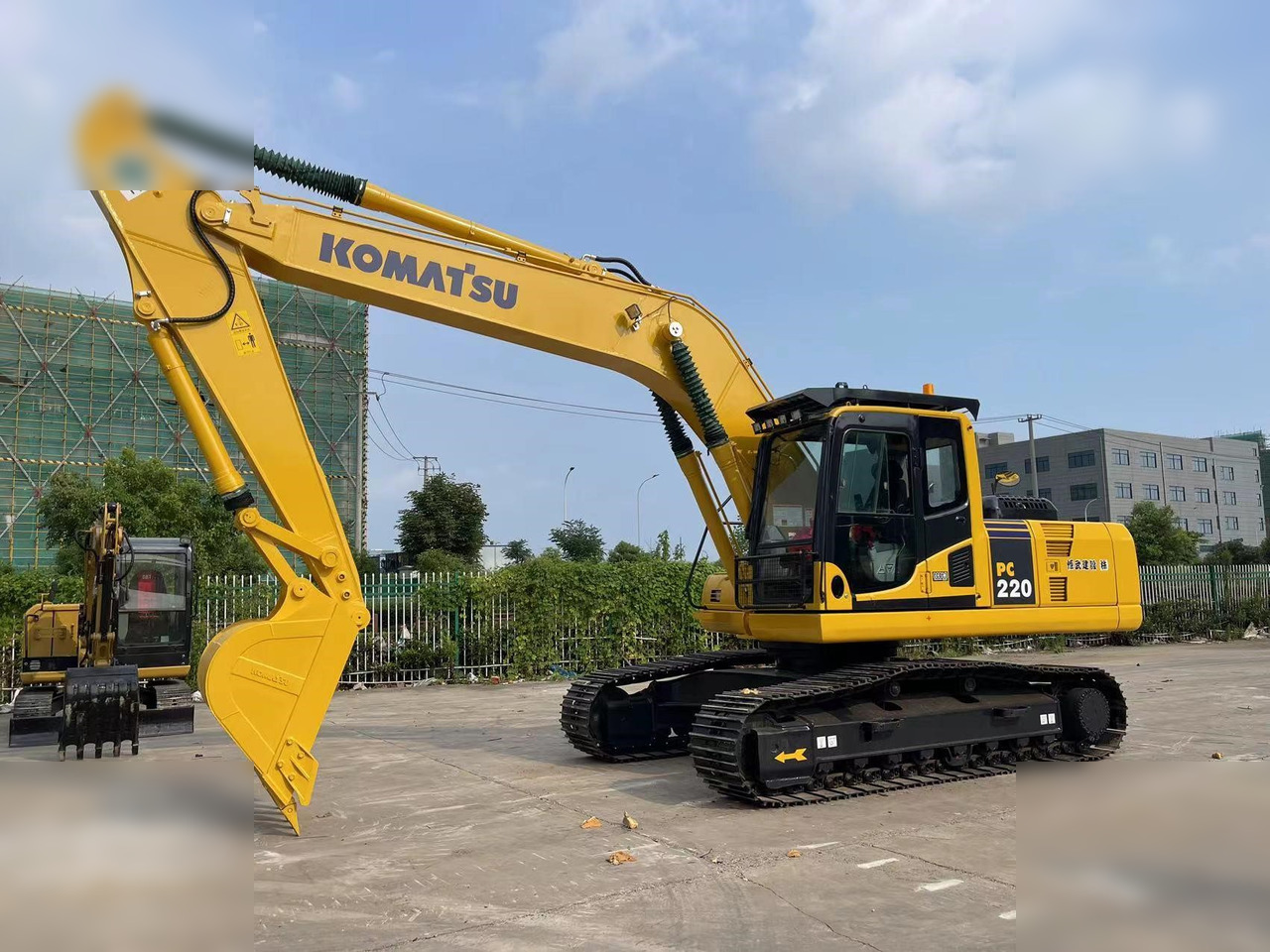 KOMATSU PC220-8 - Bager goseničar: slika 1 KOMATSU PC220-8 - Bager goseničar: slika 1