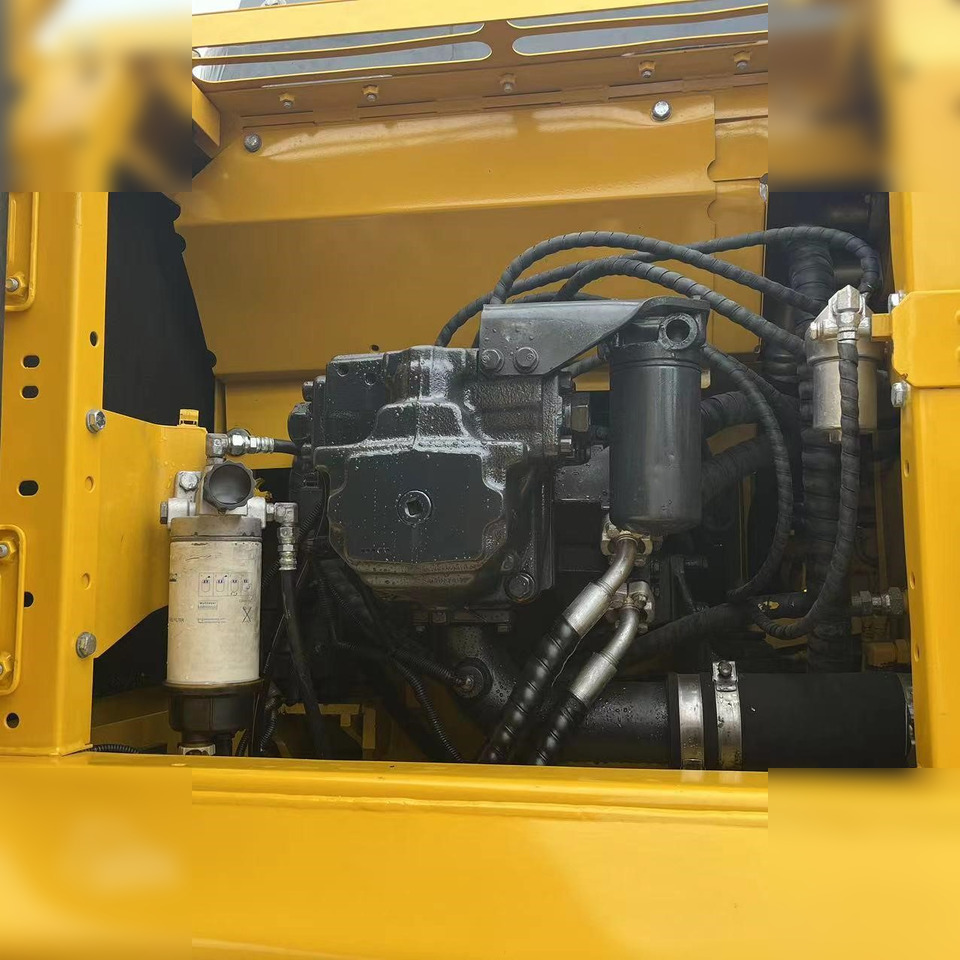 KOMATSU PC240 LC-8 - Bager goseničar: slika 5 KOMATSU PC240 LC-8 - Bager goseničar: slika 5