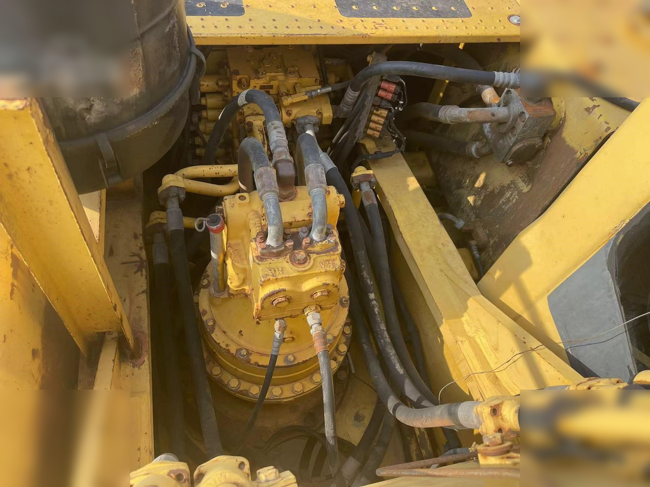 Bager goseničar KOMATSU PC400-8R: slika 9