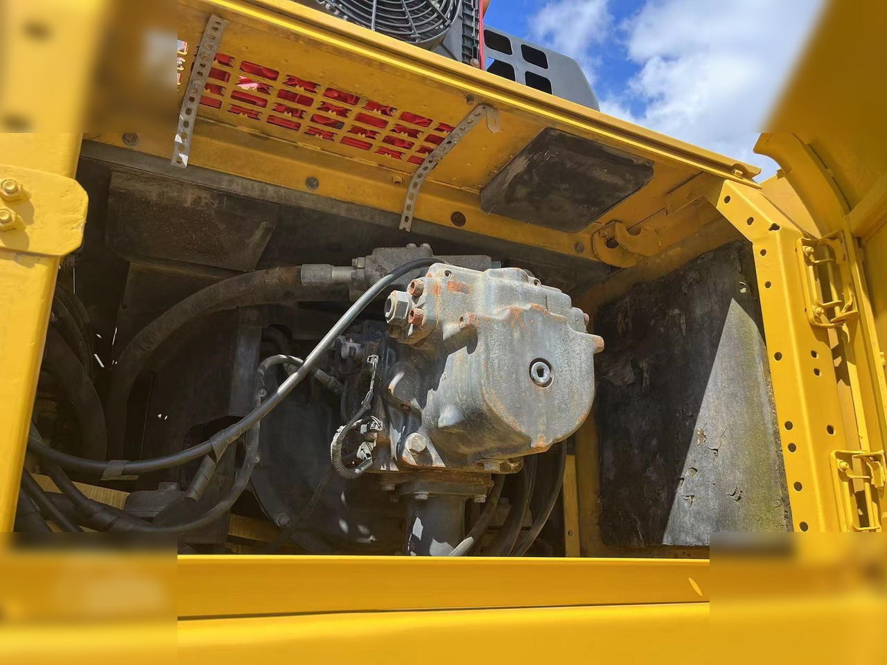 KOMATSU PC400-8R - Bager goseničar: slika 5 KOMATSU PC400-8R - Bager goseničar: slika 5