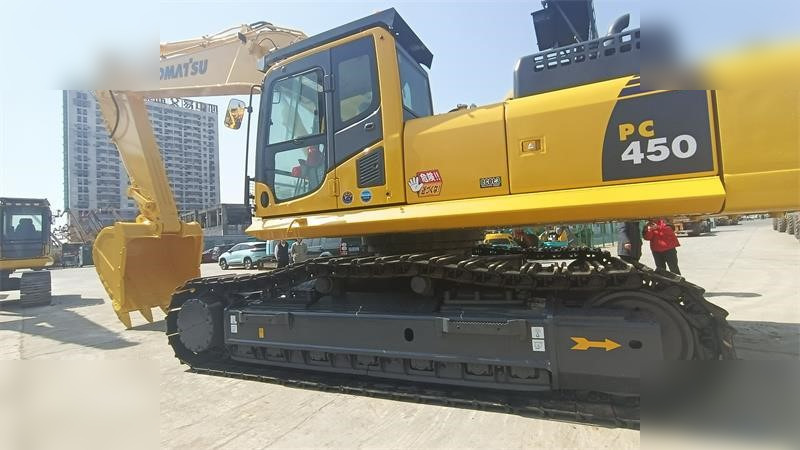 KOMATSU PC450-8 - Bager goseničar: slika 2 KOMATSU PC450-8 - Bager goseničar: slika 2