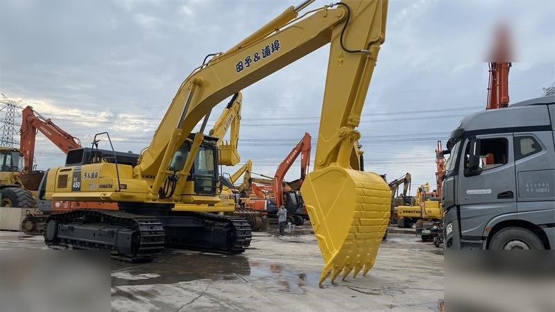 KOMATSU PC450-8 - Bager goseničar: slika 4 KOMATSU PC450-8 - Bager goseničar: slika 4