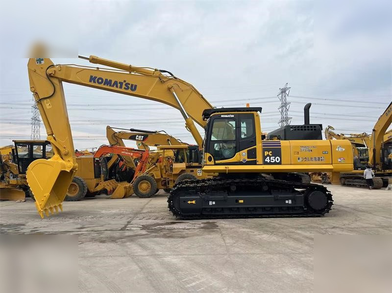 KOMATSU PC450-8 - Bager goseničar: slika 1 KOMATSU PC450-8 - Bager goseničar: slika 1