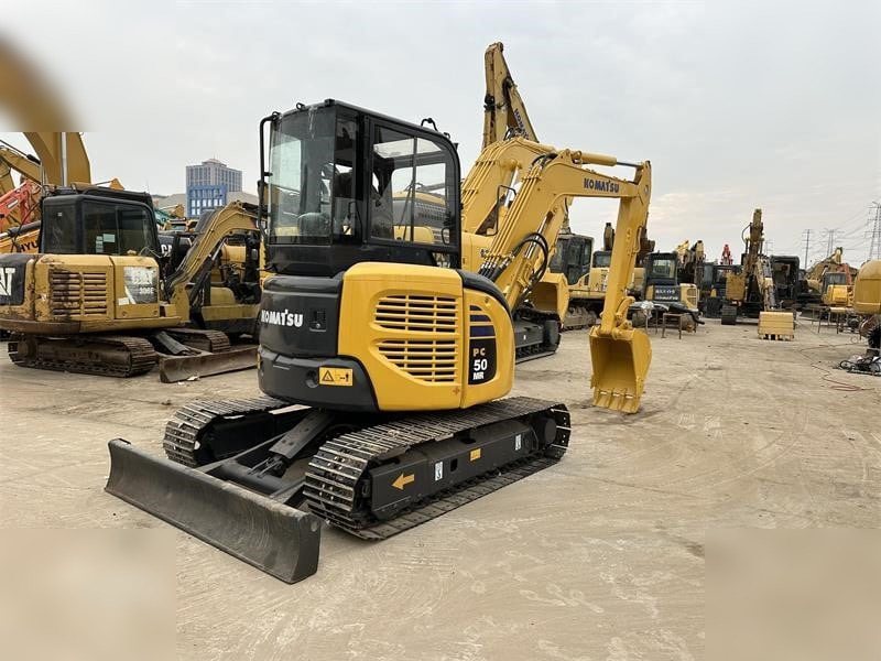 KOMATSU PC50MR-2 - Mini bager: slika 2 KOMATSU PC50MR-2 - Mini bager: slika 2