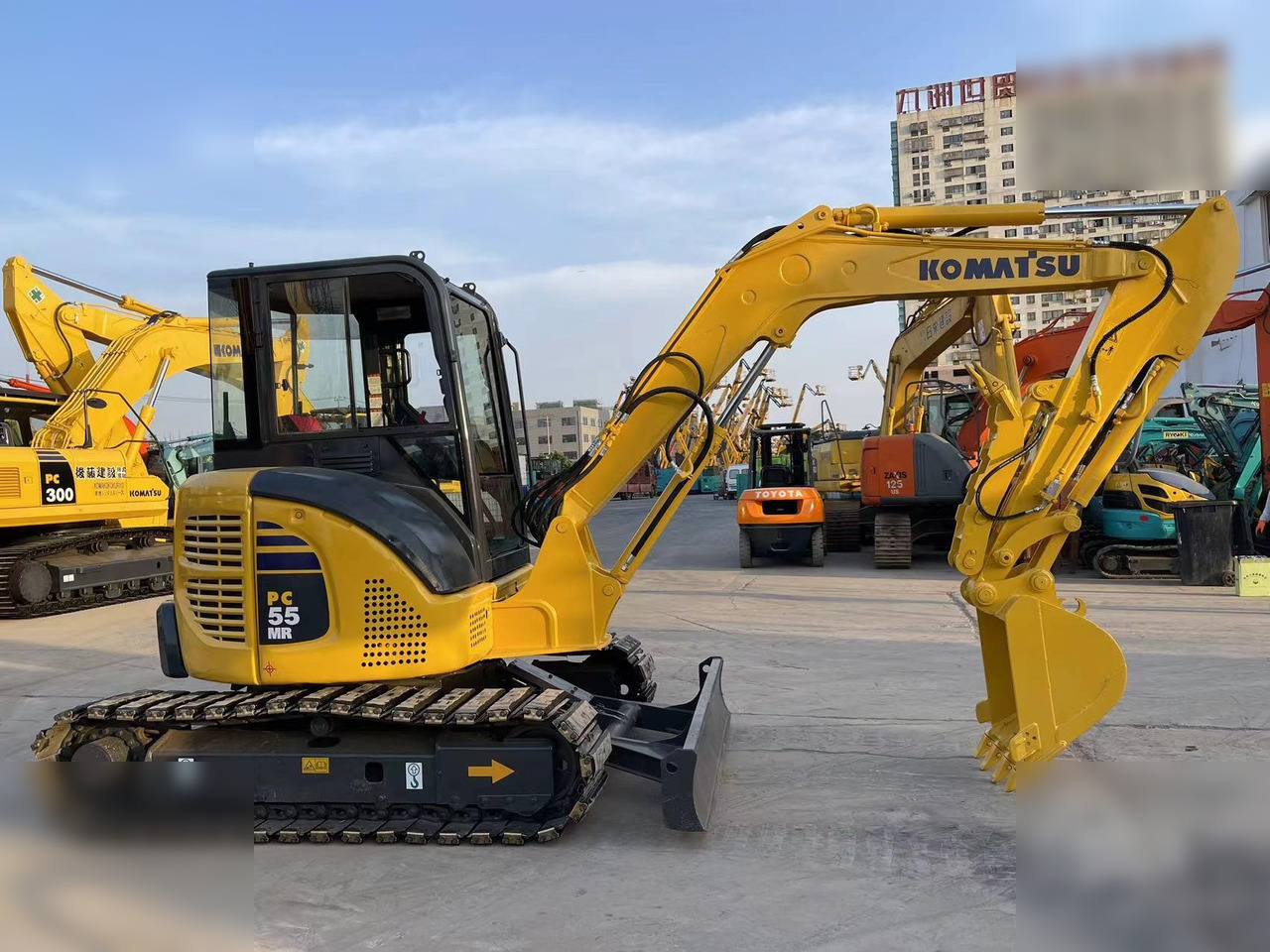 KOMATSU PC55MR-2 - Mini bager: slika 2 KOMATSU PC55MR-2 - Mini bager: slika 2