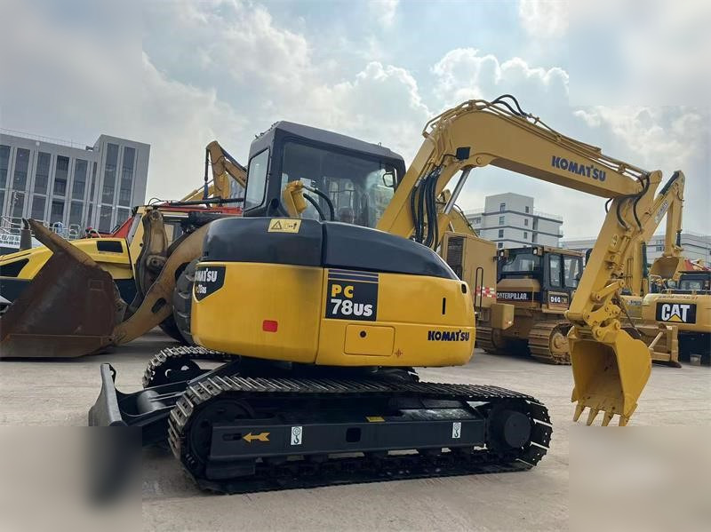 KOMATSU PC78US - Bager goseničar: slika 2 KOMATSU PC78US - Bager goseničar: slika 2