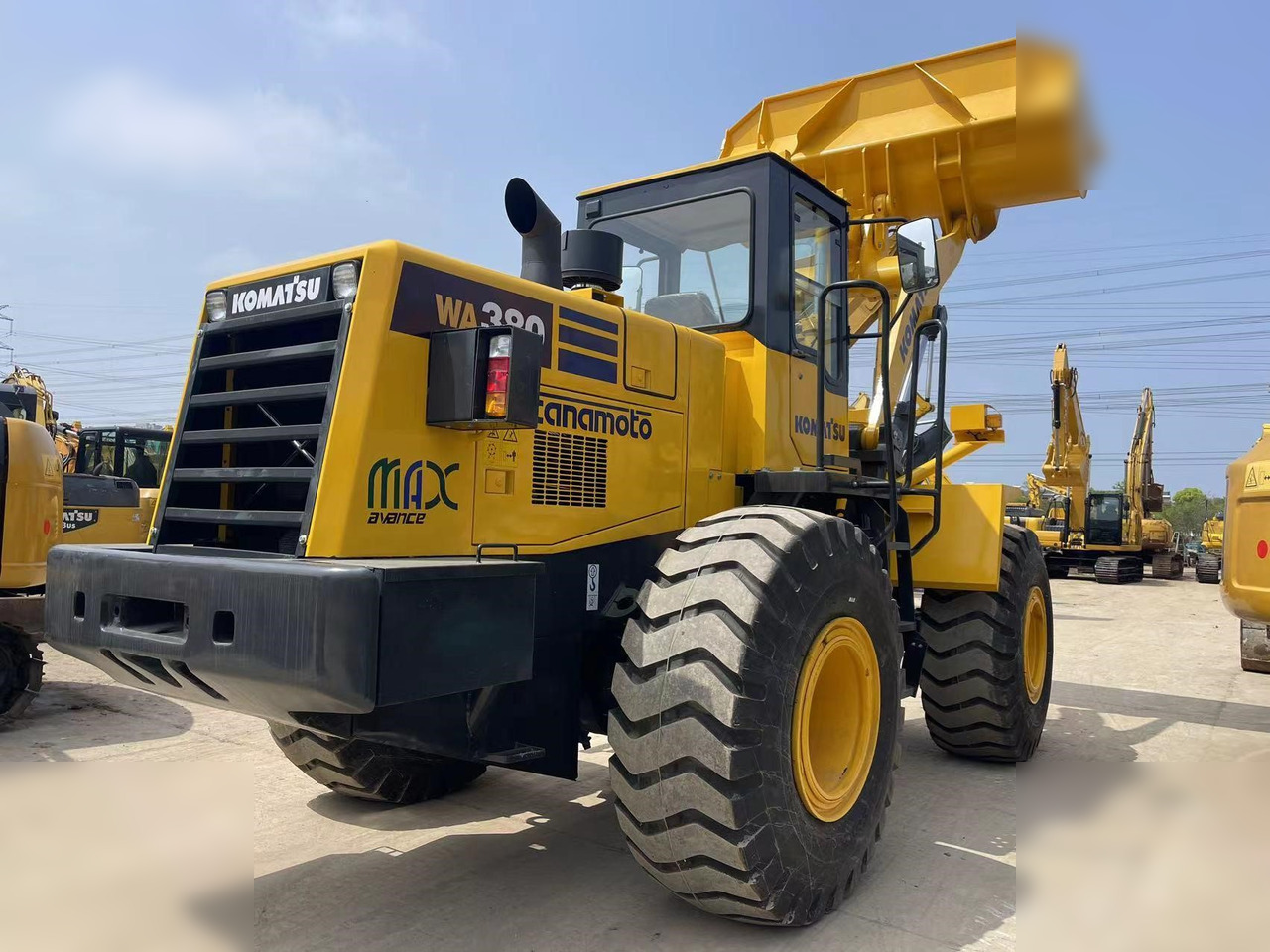 KOMATSU WA380-3 - Kolesni nakladalec: slika 2 KOMATSU WA380-3 - Kolesni nakladalec: slika 2