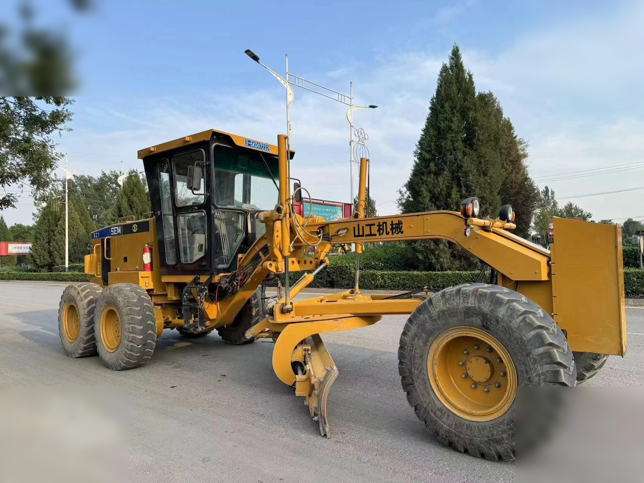 SEM 921 - Greder: slika 1 SEM 921 - Greder: slika 1
