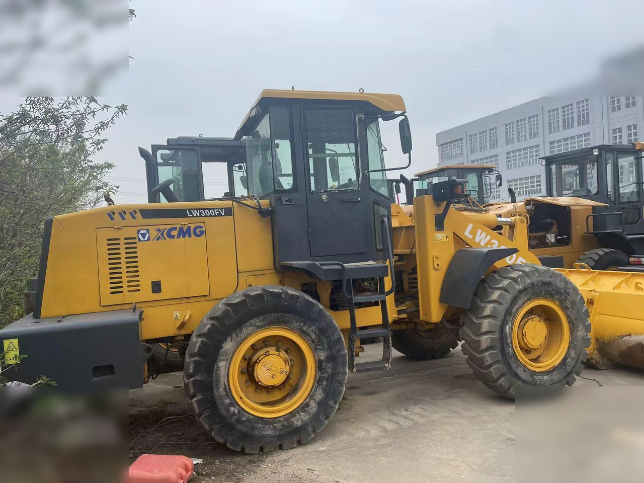 XCMG LW300F - Kolesni nakladalec: slika 2 XCMG LW300F - Kolesni nakladalec: slika 2