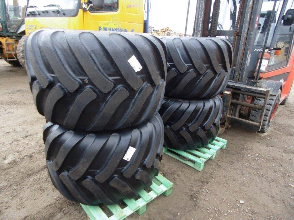 Trelleborg Twin 428 710-40-22,5 med fälg - Kompletno kolo za Drugi stroj: slika 2 Trelleborg Twin 428 710-40-22,5 med fälg - Kompletno kolo za Drugi stroj: slika 2