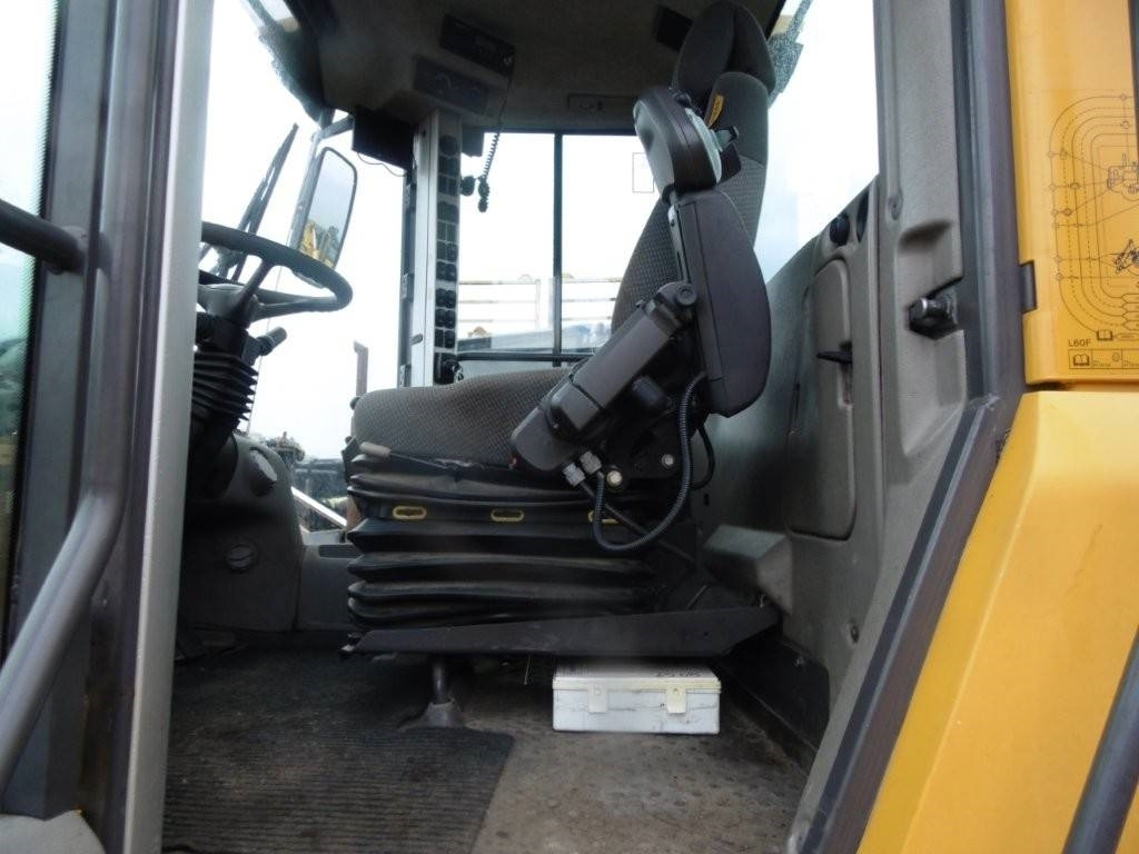 Volvo L 60 F - Kolesni nakladalec: slika 3 Volvo L 60 F - Kolesni nakladalec: slika 3