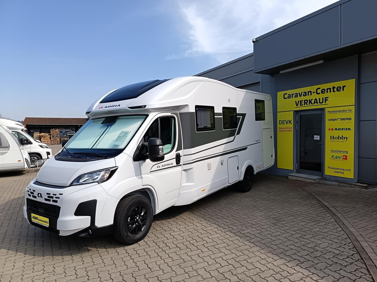 Adria Coral ALL-IN 650 DL*LUFTFEDERUNG HA*SOLAR*SOFORT - Polintegriran avtodom: slika 3 Adria Coral ALL-IN 650 DL*LUFTFEDERUNG HA*SOLAR*SOFORT - Polintegriran avtodom: slika 3