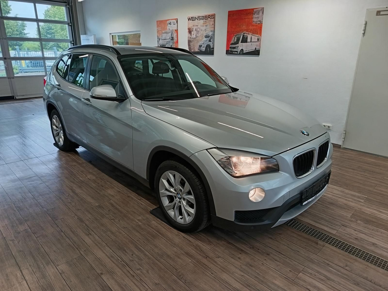 BMW X1 sDrive 18i 110 kW*SITZHEIZUNG*KLIMAAUTOMATIK - SUV: slika 3 BMW X1 sDrive 18i 110 kW*SITZHEIZUNG*KLIMAAUTOMATIK - SUV: slika 3