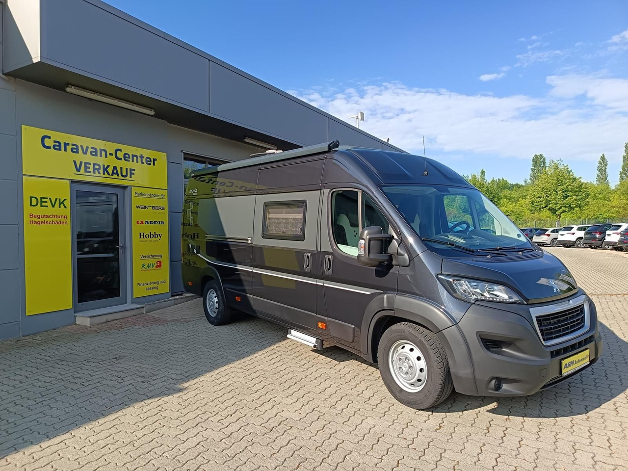 Bravia Swan 640*MARKISE*TV*SAT*FAHRRADTRÄGER*NAVI*SOLAR - Kombi avtodom: slika 2 Bravia Swan 640*MARKISE*TV*SAT*FAHRRADTRÄGER*NAVI*SOLAR - Kombi avtodom: slika 2