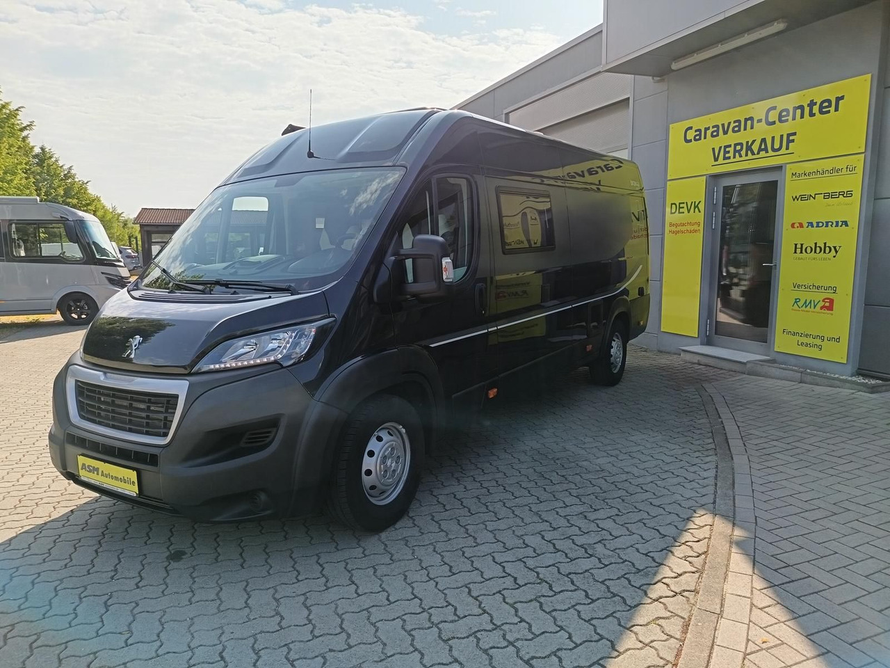 Bravia Swan 640*MARKISE*TV*SAT*FAHRRADTRÄGER*NAVI*SOLAR - Kombi avtodom: slika 3 Bravia Swan 640*MARKISE*TV*SAT*FAHRRADTRÄGER*NAVI*SOLAR - Kombi avtodom: slika 3