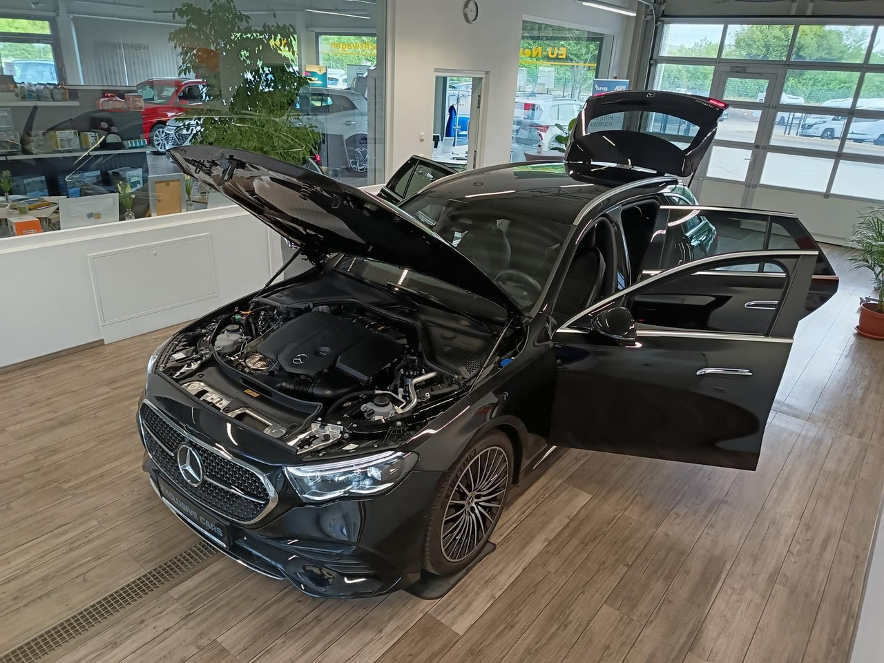 Mercedes-Benz E 300 T de 4M*AMG LINE ADVANCED PLUS*AHK*360°* - Karavan: slika 2 Mercedes-Benz E 300 T de 4M*AMG LINE ADVANCED PLUS*AHK*360°* - Karavan: slika 2