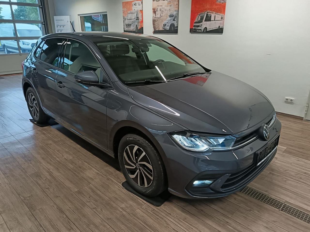 Volkswagen Polo Life 1.0 TSI 70 kW*LED*R-KAM*TEMP*PDC*SHZ* - Avtomobil: slika 3 Volkswagen Polo Life 1.0 TSI 70 kW*LED*R-KAM*TEMP*PDC*SHZ* - Avtomobil: slika 3