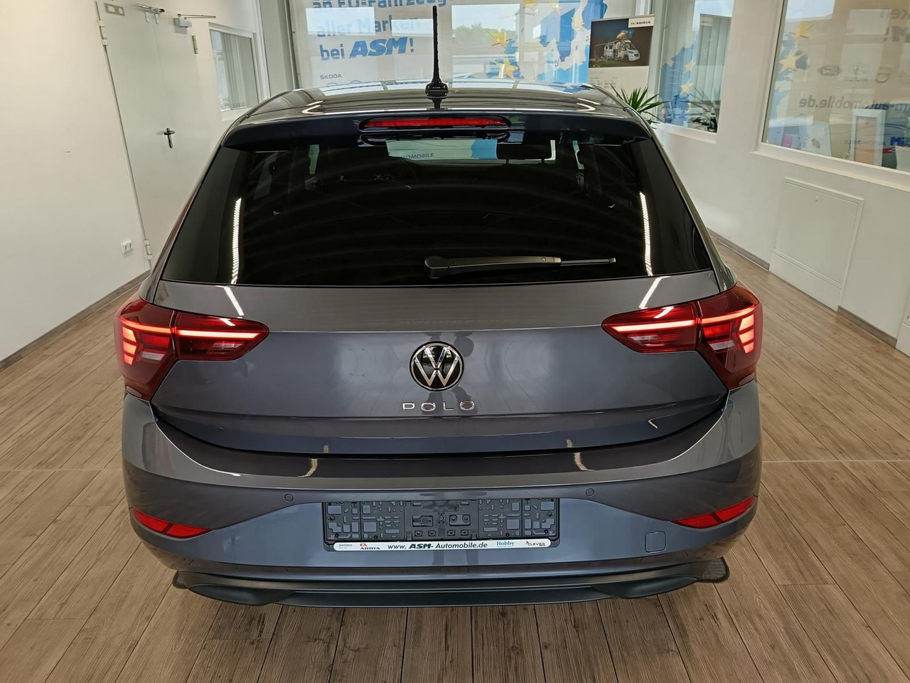 Volkswagen Polo Life 1.0 TSI 70kW DSG*LED*ACC*R-KAM*DAB*PDC - Avtomobil: slika 5 Volkswagen Polo Life 1.0 TSI 70kW DSG*LED*ACC*R-KAM*DAB*PDC - Avtomobil: slika 5