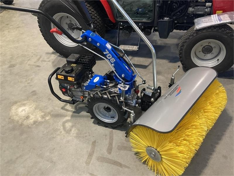 BCS 706 inkl. 80 cm fejemaskine - Mestni traktor: slika 1 BCS 706 inkl. 80 cm fejemaskine - Mestni traktor: slika 1