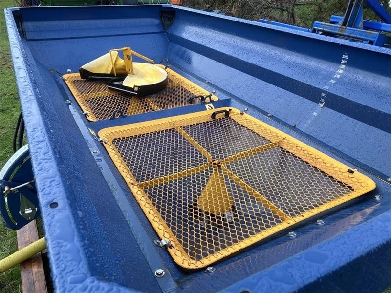 Bogballe M2 Med Calibrator Uniq - Trosilnik gnojila: slika 3 Bogballe M2 Med Calibrator Uniq - Trosilnik gnojila: slika 3