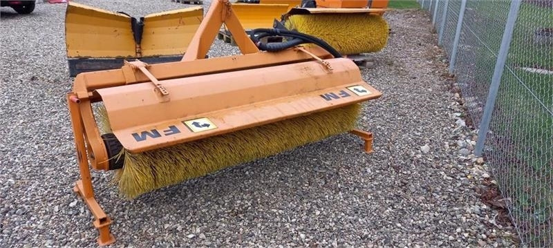 FM 180Cm Hydraulisk træk. - Metla: slika 1 FM 180Cm Hydraulisk træk. - Metla: slika 1