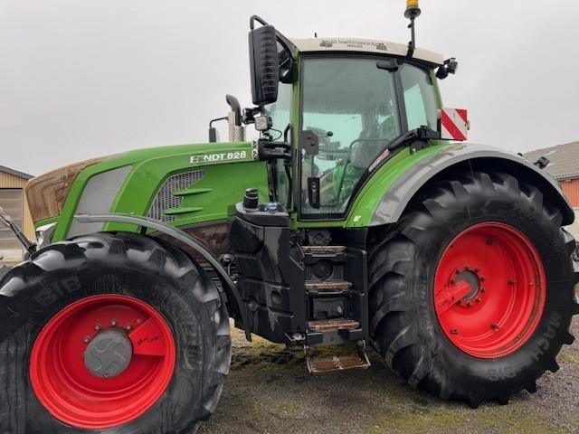 Fendt 828 Vario S4 Profi - Traktor: slika 1 Fendt 828 Vario S4 Profi - Traktor: slika 1