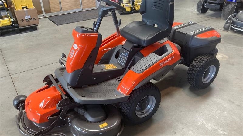 Husqvarna R200IX AWD Elektrisk - Vrtna kosilnica: slika 2 Husqvarna R200IX AWD Elektrisk - Vrtna kosilnica: slika 2