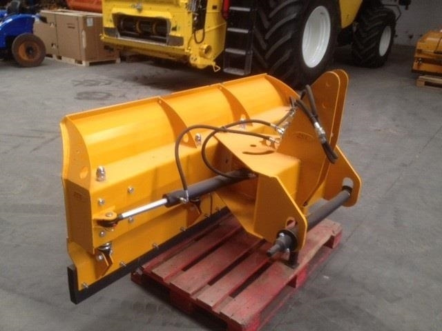 JST MS-200 Sneplov - Snežni plug za Kmetijski stroj: slika 1 JST MS-200 Sneplov - Snežni plug za Kmetijski stroj: slika 1