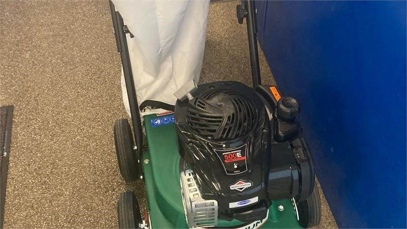 Billy Goat LB 352 EU Skubbemodel - Kmetijski stroj: slika 1 Billy Goat LB 352 EU Skubbemodel - Kmetijski stroj: slika 1