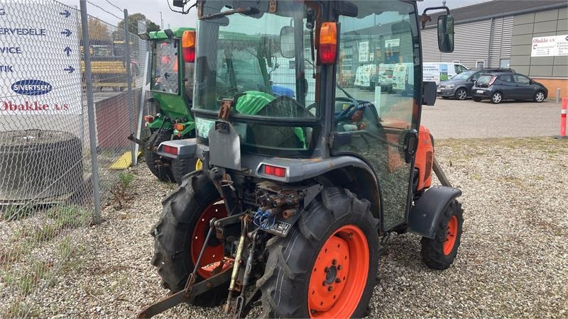 Kubota STW37 Kun 1145 timer - Mestni traktor: slika 3 Kubota STW37 Kun 1145 timer - Mestni traktor: slika 3