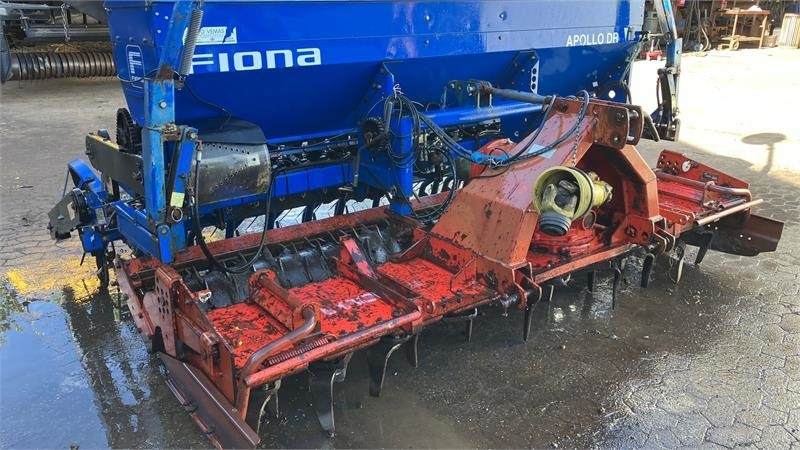Kuhn HR 3001 M med Fiona Apollo - Sejalni kombajn: slika 2 Kuhn HR 3001 M med Fiona Apollo - Sejalni kombajn: slika 2