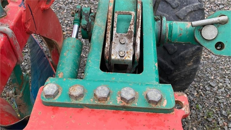 Kverneland EG 100-300-28 - Plug: slika 5 Kverneland EG 100-300-28 - Plug: slika 5