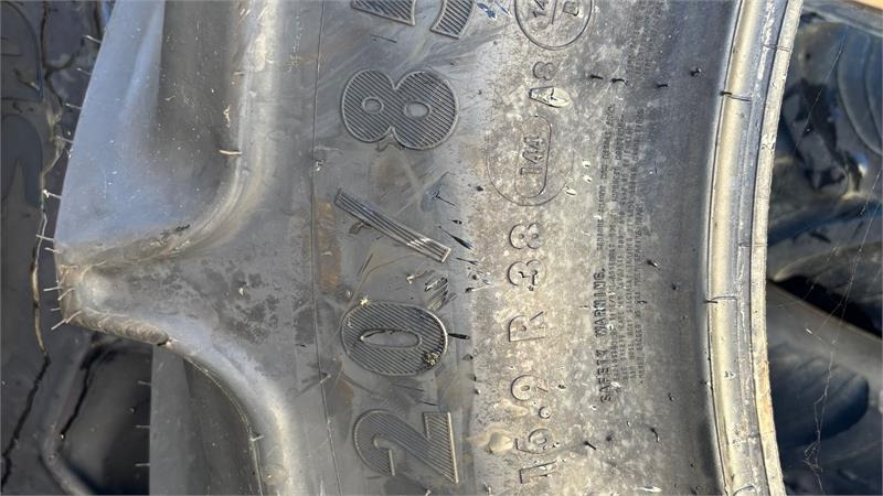 Mitas 420/85R38 & 340/85R28 - Guma za Komunalno/ Posebno vozilo: slika 3 Mitas 420/85R38 & 340/85R28 - Guma za Komunalno/ Posebno vozilo: slika 3