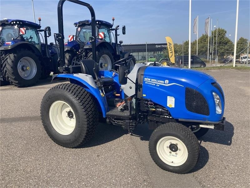 New Holland BOOMER 35 HST - Mestni traktor: slika 1 New Holland BOOMER 35 HST - Mestni traktor: slika 1