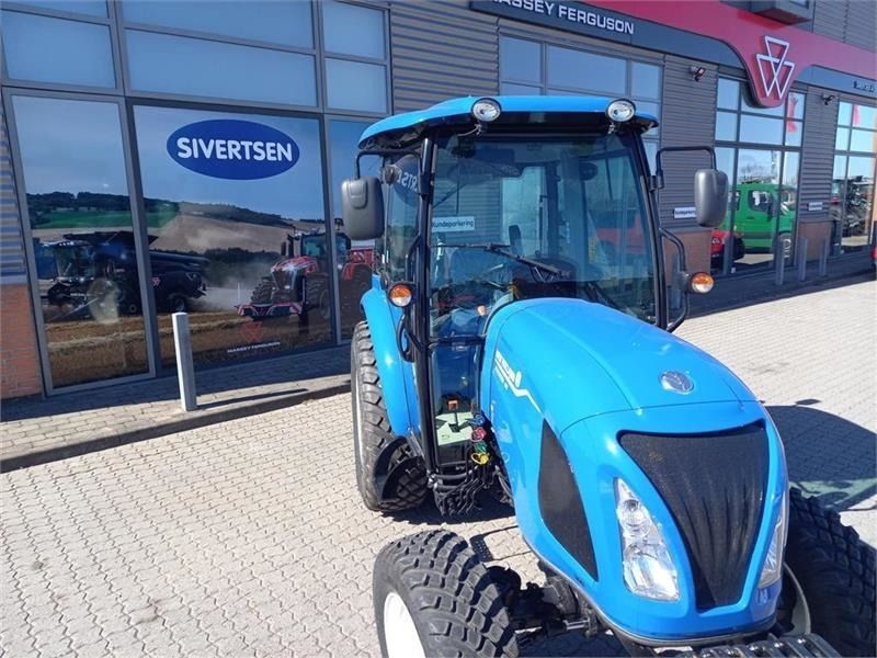 New Holland Boomer 55 - Mestni traktor: slika 4 New Holland Boomer 55 - Mestni traktor: slika 4