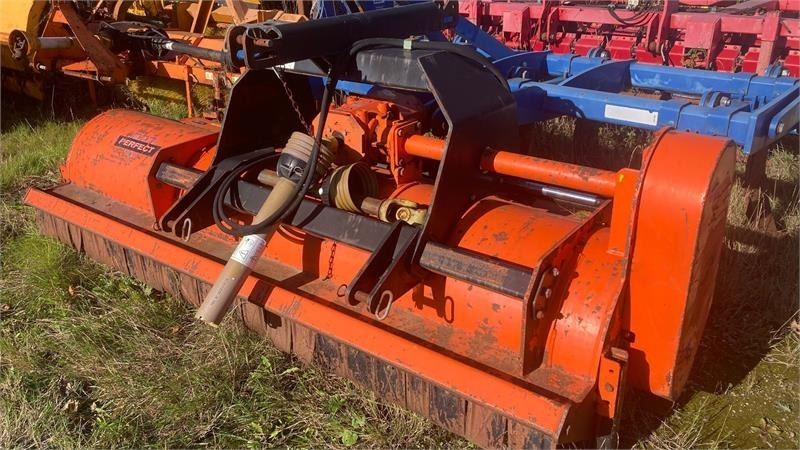 Perfect KM-270 Front og Bagmontering  - Kosilnica: slika 2 Perfect KM-270 Front og Bagmontering  - Kosilnica: slika 2