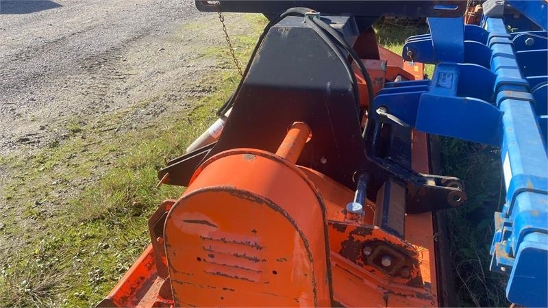 Perfect KM-270 Front og Bagmontering  - Kosilnica: slika 3 Perfect KM-270 Front og Bagmontering  - Kosilnica: slika 3