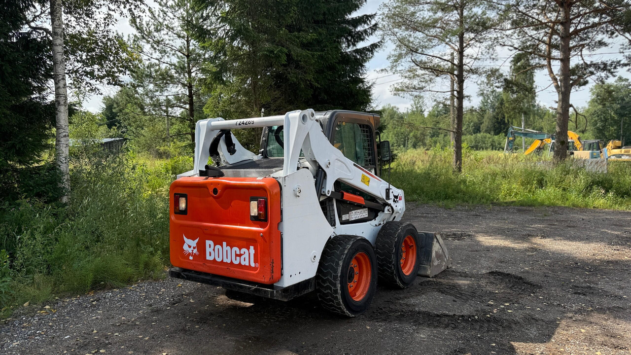 BOBCAT S530 - Mini nakladalec: slika 4 BOBCAT S530 - Mini nakladalec: slika 4